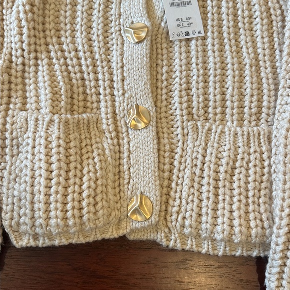 Zara Cream Knit Cardigan with gold Buttons - Picture 4 of 5
